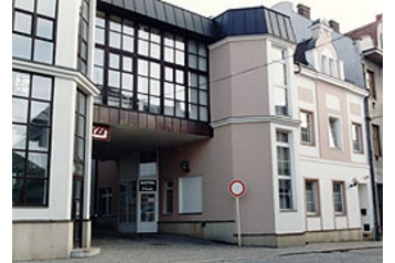 Cehia Hotel Ústí nad Orlicí, Exteriorul